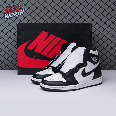 Jordan 1 Retro Black White 555088-010