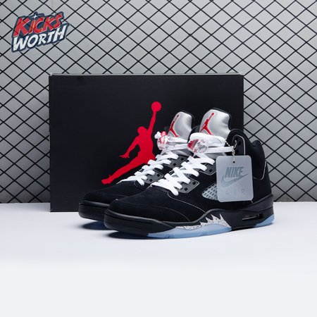 Air Jordan 5 "Black Metallic Reimagined" HF3975 001